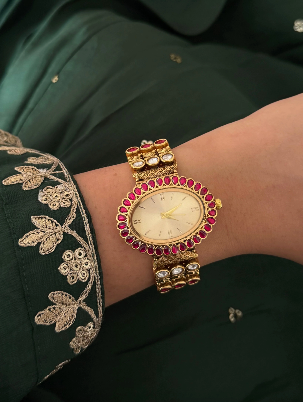 Kashmiri Watch@