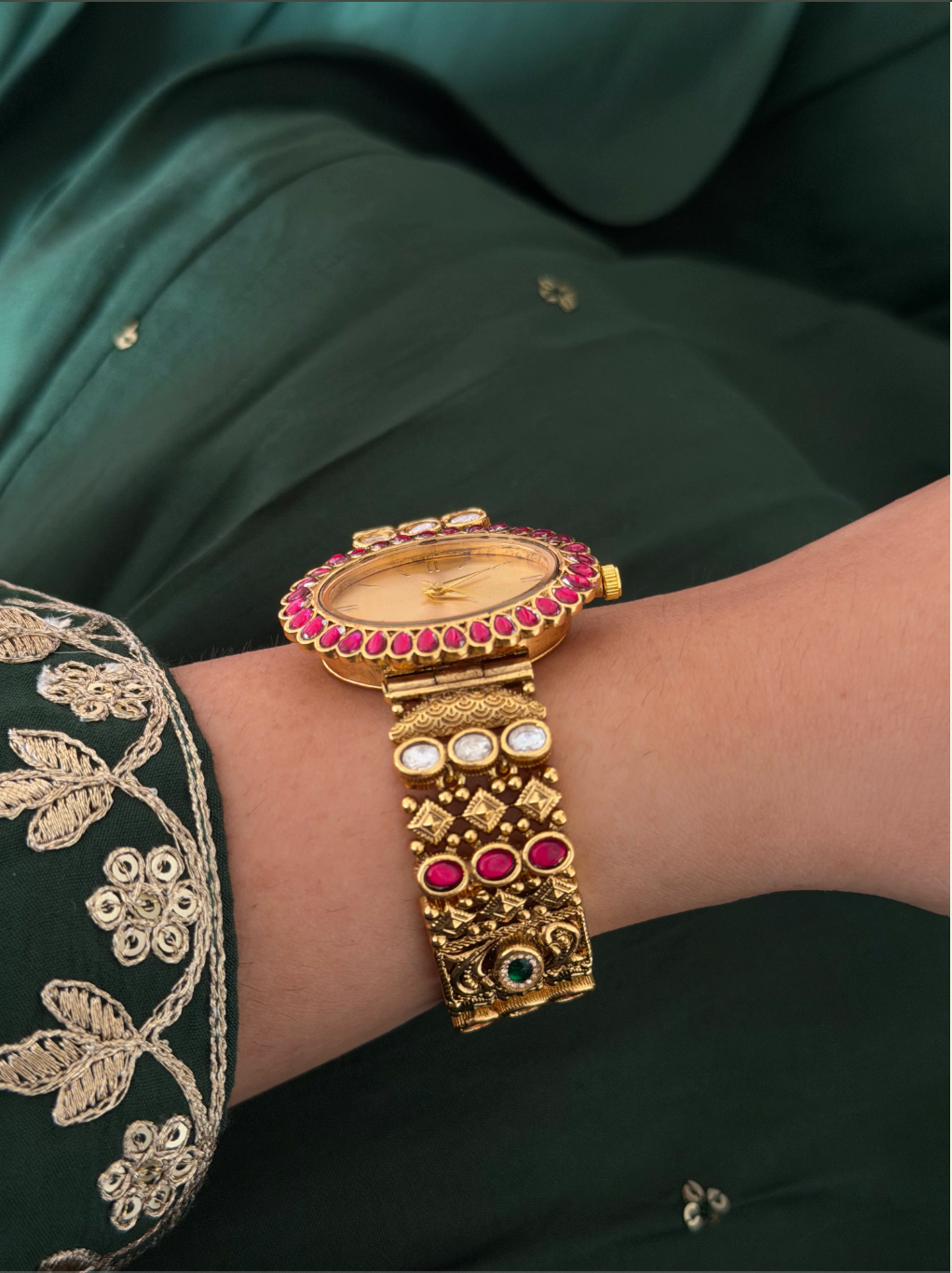 Kashmiri Watch@