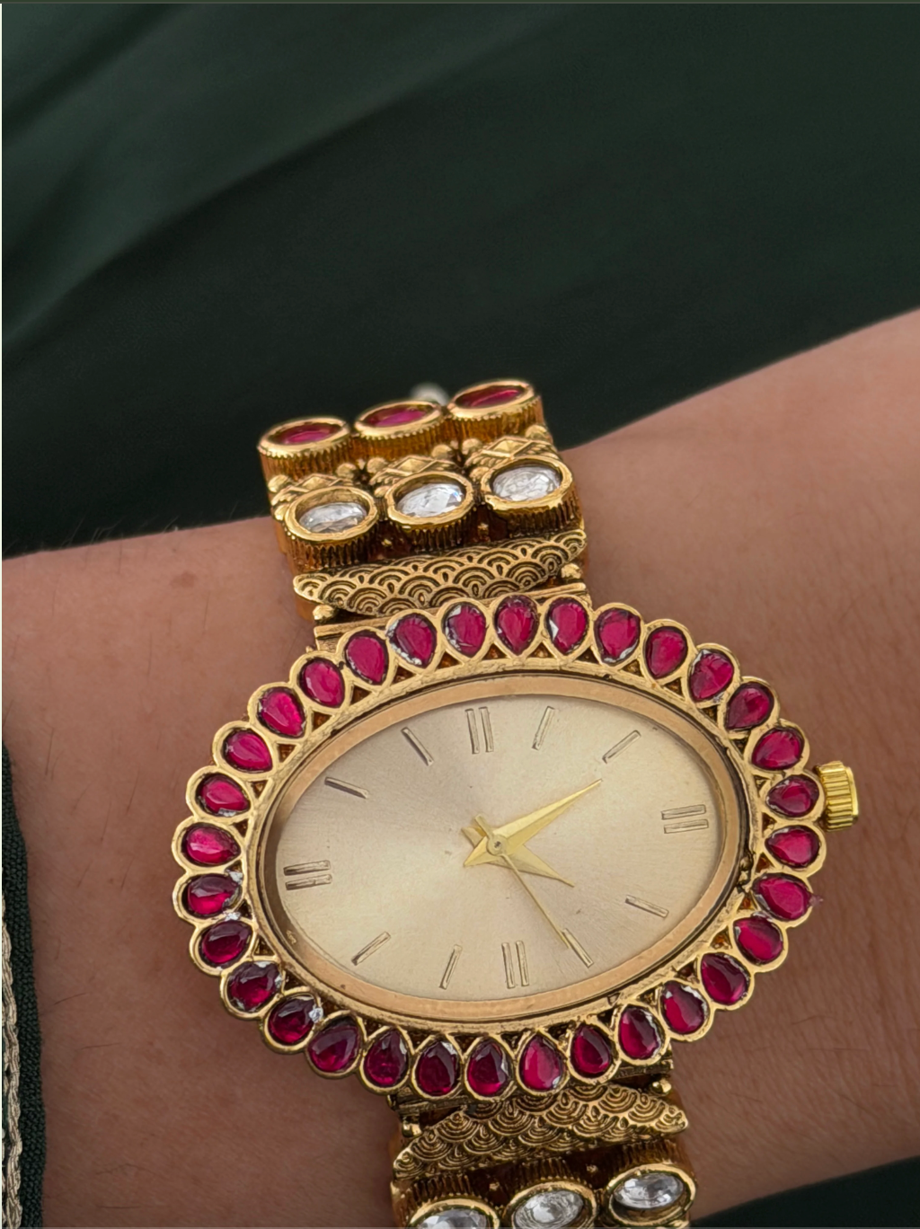 Kashmiri Watch@